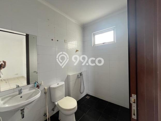 Untuk Dijual! Ruko di BSD City Tangerang LT 260m2 / LB 254m2 Kawasan Strategis Untuk Dijual! Ruko di BSD City Tangerang LT 260m2 / LB 254m2 Kawasan Strategis