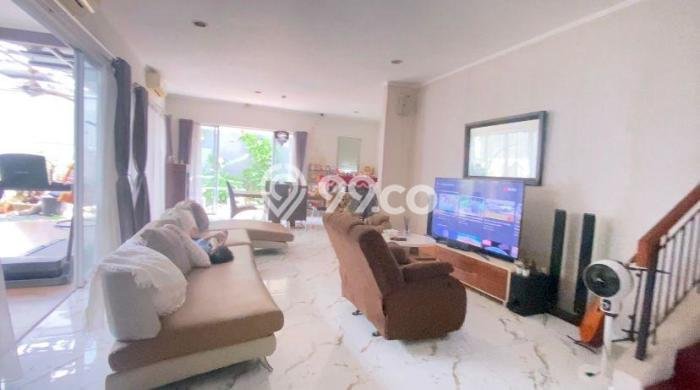 Rumah Mewah LB 400m2 Siap Pakai Desain Elegan di BSD De Park, Tangerang Rumah Mewah LB 400m2 Siap Pakai Desain Elegan di BSD De Park, Tangerang