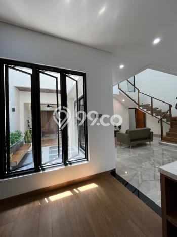 Dijual Rumah Luas Megah Dengan View Cantik di BSD Taman Crysant, Tangerang Dijual Rumah Luas Megah Dengan View Cantik di BSD Taman Crysant, Tangerang