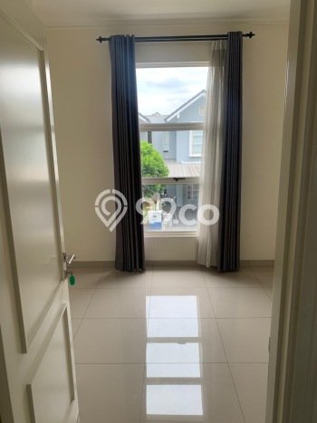 Rumah Modern 3 KT di Suvarna Sutera Tangerang Rumah Modern 3 KT di Suvarna Sutera Tangerang