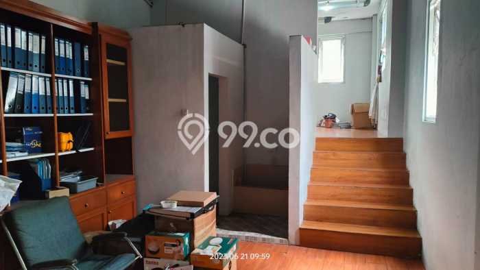 Ruko Paling Dicari LB 855m2 Dijual di Tambora Ruko Paling Dicari LB 855m2 Dijual di Tambora