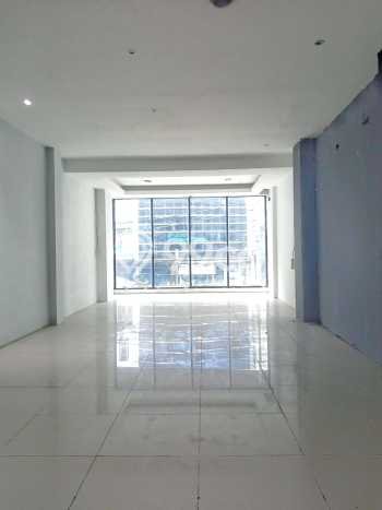 Dijual Ruko Strategis di Kebayoran Baru, Luas 245m2m², Jalan Utama, Area Bisnis Dijual Ruko Strategis di Kebayoran Baru, Luas 245m2m², Jalan Utama, Area Bisnis