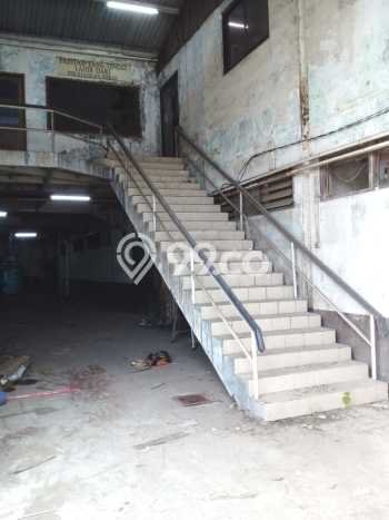Unit Gudang Dijual di Jakarta Barat LT 3113m2 & LB 7055m2 Unit Gudang Dijual di Jakarta Barat LT 3113m2 & LB 7055m2