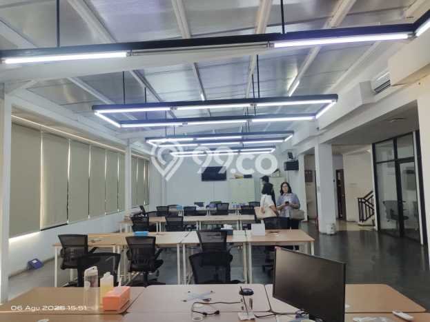 Unit Ruko Disewa Lokasi Kelapa Gading, Jakarta Utara Spesifikasi Luas Bangunan 360m2 Unit Ruko Disewa Lokasi Kelapa Gading, Jakarta Utara Spesifikasi Luas Bangunan 360m2
