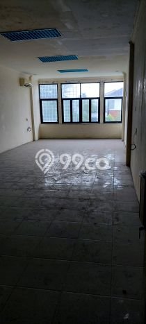Ruko untuk Disewa di Pusat Jakarta Utara Luas Bangunan 800m2 Ruko untuk Disewa di Pusat Jakarta Utara Luas Bangunan 800m2