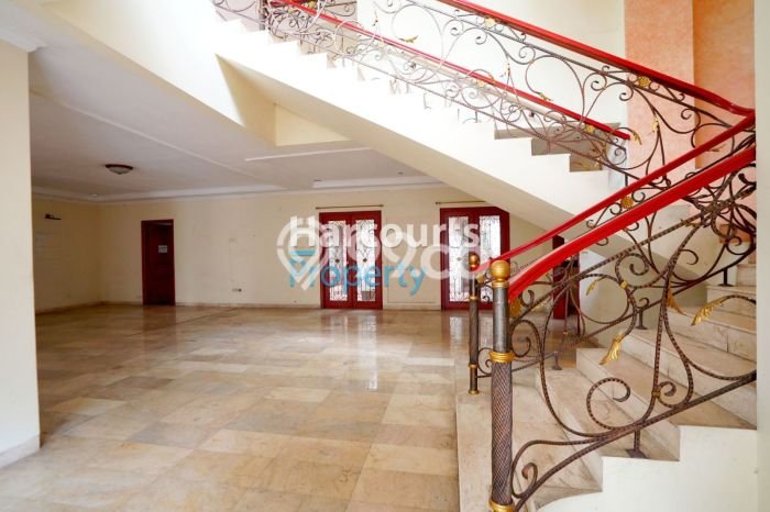 RARE UNIT! Rumah di Kebayoran Baru, 5 KM, Pemandangan Indah, LT 730m² Bangunan 500m² RARE UNIT! Rumah di Kebayoran Baru, 5 KM, Pemandangan Indah, LT 730m² Bangunan 500m²