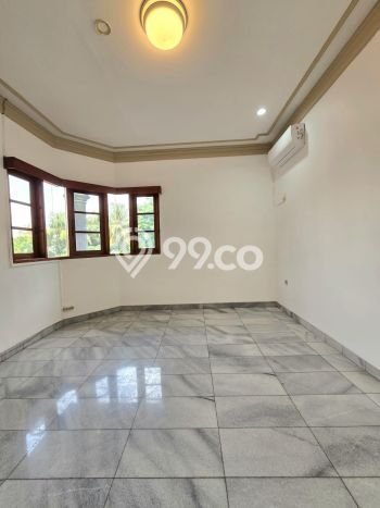 Rumah area Kemang, Dekat Tol, 3 KM, Luas 800m² Bangunan 500m² Rumah area Kemang, Dekat Tol, 3 KM, Luas 800m² Bangunan 500m²