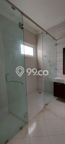 Rumah kawasan Pondok Indah, 4 KT, Lingkungan Premium, LT 450m² LB 500m² Rumah kawasan Pondok Indah, 4 KT, Lingkungan Premium, LT 450m² LB 500m²
