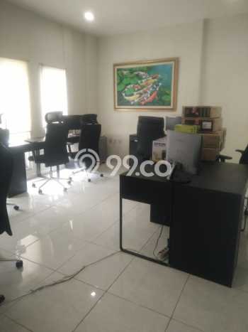 Tersedia Komersial Bisnis di Kebayoran Baru Jakarta Selatan Harga Sewa Menarik Bisa Nego Tersedia Komersial Bisnis di Kebayoran Baru Jakarta Selatan Harga Sewa Menarik Bisa Nego