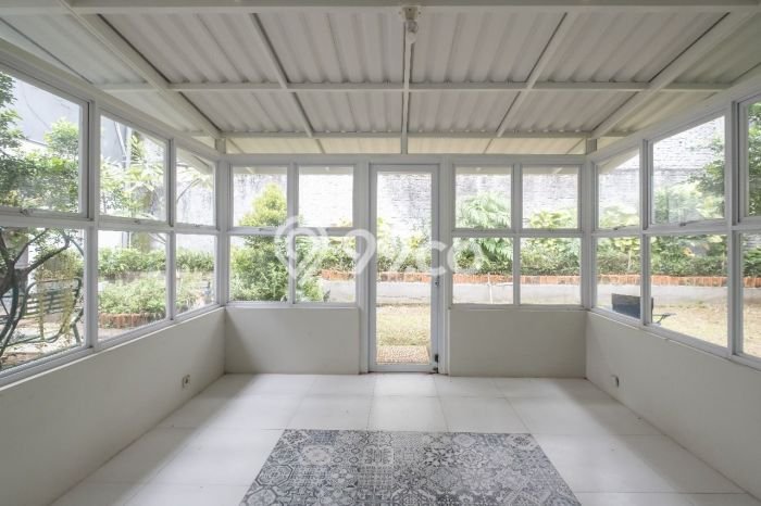 Sewa Rumah Minimalis di Kebayoran Baru Siap Huni dan Kondisi Bagus Sewa Rumah Minimalis di Kebayoran Baru Siap Huni dan Kondisi Bagus