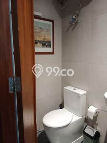 Rumah di Kemang, 2 KM, Area Nyaman Rumah di Kemang, 2 KM, Area Nyaman