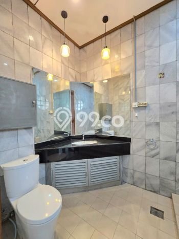 Rumah area Kemang, Dekat Tol, 3 KM, Luas 800m² Bangunan 500m² Rumah area Kemang, Dekat Tol, 3 KM, Luas 800m² Bangunan 500m²