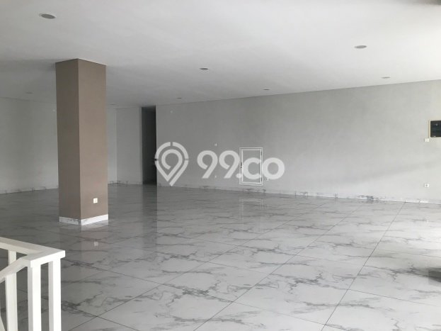 Kantor Dijual di Jakarta Timur LT 460m2 & LB 1200m2 Lokasi Terbaik! Kantor Dijual di Jakarta Timur LT 460m2 & LB 1200m2 Lokasi Terbaik!