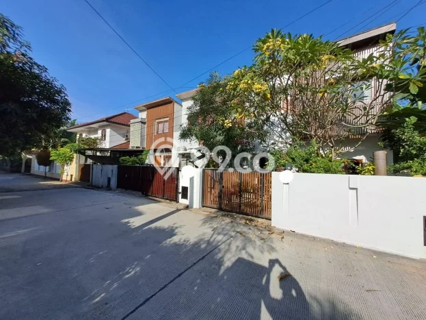 PRIME AREA! Rumah kawasan Cinere, 4 KT, Area Premium, LT 130m² LB 120m² PRIME AREA! Rumah kawasan Cinere, 4 KT, Area Premium, LT 130m² LB 120m²