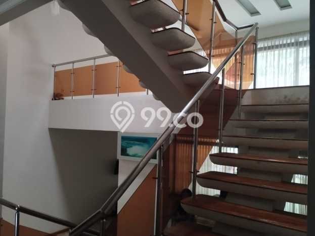 Jual Rumah Luas Elegan Dengan View Cantik di Setiabudi, Bandung Jual Rumah Luas Elegan Dengan View Cantik di Setiabudi, Bandung