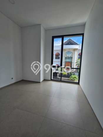 Dijual Rumah Mewah Elegan Dengan View Eksklusif di Setra Duta, Bandung Dijual Rumah Mewah Elegan Dengan View Eksklusif di Setra Duta, Bandung