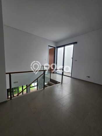 Dijual Rumah Mewah Elegan Dengan View Eksklusif di Setra Duta, Bandung Dijual Rumah Mewah Elegan Dengan View Eksklusif di Setra Duta, Bandung