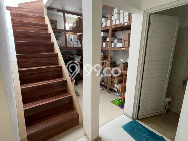 Rumah Luas Asri 3 KT Siap Huni di Cihampelas Bandung Rumah Luas Asri 3 KT Siap Huni di Cihampelas Bandung