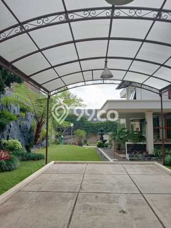 Hunian Mewah LB 400m2 Siap Pakai Desain Elegan di Geger Kalong, Bandung Hunian Mewah LB 400m2 Siap Pakai Desain Elegan di Geger Kalong, Bandung