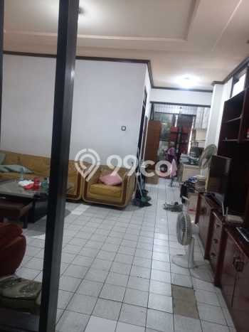Ruko Dijual di Bandung LT 122m2 & LB 324m2 Lokasi Terbaik! Ruko Dijual di Bandung LT 122m2 & LB 324m2 Lokasi Terbaik!
