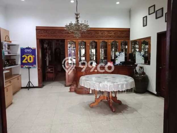 Unit Komersial Dijual di Lengkong Bandung Luas Tanah 600m2, Luas Bangunan 317m2 Unit Komersial Dijual di Lengkong Bandung Luas Tanah 600m2, Luas Bangunan 317m2