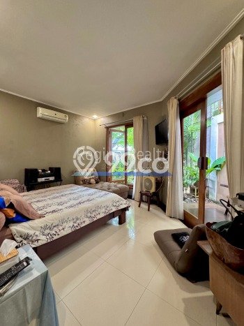 Jual Rumah Mewah Megah Dengan View Eksklusif di Lebak Bulus, Jakarta Selatan Jual Rumah Mewah Megah Dengan View Eksklusif di Lebak Bulus, Jakarta Selatan
