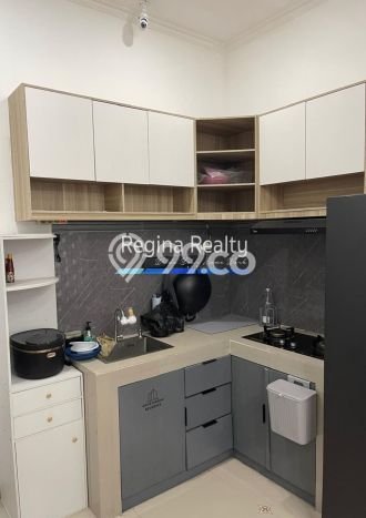 Rumah Elit Modern Tanpa Renovasi di Cililitan Jakarta Timur Rumah Elit Modern Tanpa Renovasi di Cililitan Jakarta Timur