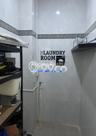 Rumah Elit Modern Tanpa Renovasi di Cililitan Jakarta Timur Rumah Elit Modern Tanpa Renovasi di Cililitan Jakarta Timur