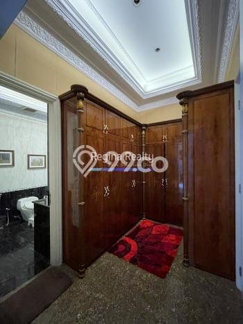 Ready to Use! Luxury House LT 353m2 Desain Elegan di Pondok Indah Ready to Use! Luxury House LT 353m2 Desain Elegan di Pondok Indah
