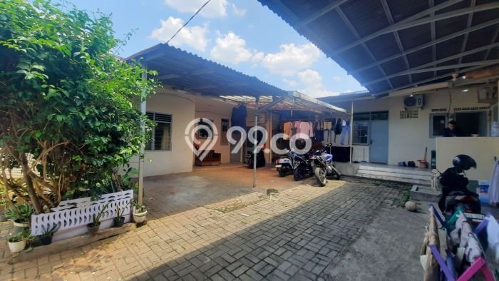 Rumah Elit Modern Tanpa Renovasi di Tanah Kusir Jakarta Selatan Rumah Elit Modern Tanpa Renovasi di Tanah Kusir Jakarta Selatan