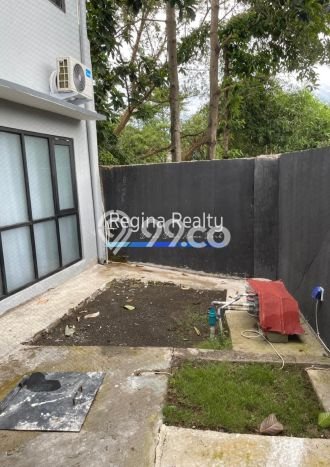 Rumah Elit Modern Tanpa Renovasi di Cililitan Jakarta Timur Rumah Elit Modern Tanpa Renovasi di Cililitan Jakarta Timur