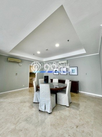 Apartemen Disewakan 3 Kamar Murah Siap Huni di Jakarta Selatan, Luas 190m2 Apartemen Disewakan 3 Kamar Murah Siap Huni di Jakarta Selatan, Luas 190m2