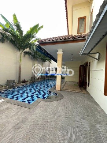 Rumah Eksklusif Dijual LT 500m2 di Kebayoran Baru, Jakarta Selatan Rumah Eksklusif Dijual LT 500m2 di Kebayoran Baru, Jakarta Selatan