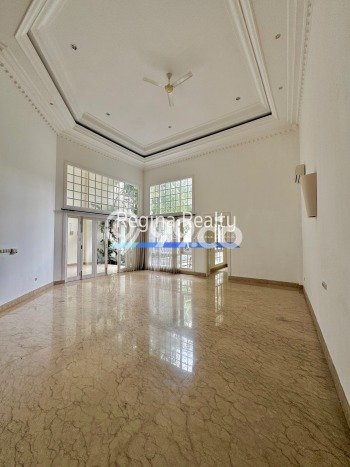 Siap Huni Rumah Mewah 6 Kamar di Cilandak Dekat ke Mana Pun Siap Huni Rumah Mewah 6 Kamar di Cilandak Dekat ke Mana Pun