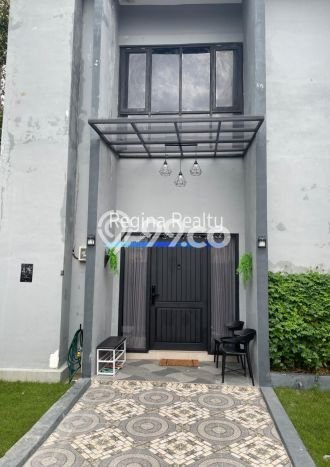 Rumah Elit Modern Tanpa Renovasi di Cililitan Jakarta Timur Rumah Elit Modern Tanpa Renovasi di Cililitan Jakarta Timur