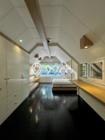 Rumah Disewakan Jakarta Selatan LT 412m2 LB 450m2 Area Pondok Indah Rumah Disewakan Jakarta Selatan LT 412m2 LB 450m2 Area Pondok Indah