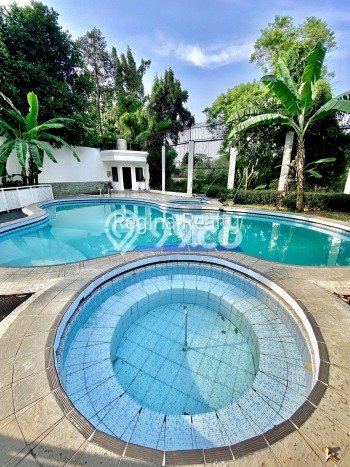 Disewakan Cepat Rumah Kondisi Bagus di Area Pondok Indah, Jakarta Selatan Disewakan Cepat Rumah Kondisi Bagus di Area Pondok Indah, Jakarta Selatan