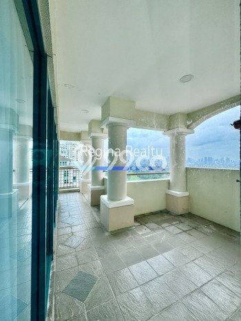 Apartemen Disewakan 3 Kamar Murah Siap Huni di Jakarta Selatan, Luas 190m2 Apartemen Disewakan 3 Kamar Murah Siap Huni di Jakarta Selatan, Luas 190m2