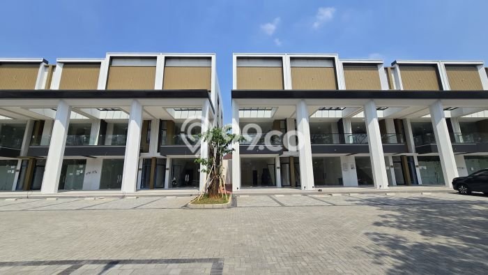 POTENSI BESAR! Ruko di , Luas 268m2m², Pusat Bisnis POTENSI BESAR! Ruko di , Luas 268m2m², Pusat Bisnis