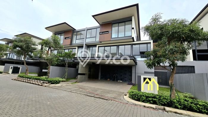 For Sale! Premium House LT 495m2 Desain Elegan di BSD City For Sale! Premium House LT 495m2 Desain Elegan di BSD City