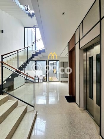 For Sale! Premium House LT 495m2 Desain Elegan di BSD City For Sale! Premium House LT 495m2 Desain Elegan di BSD City