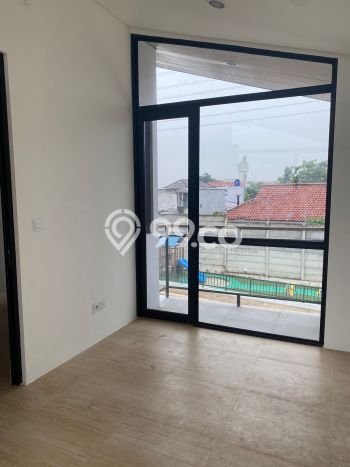 GOOD DEAL! Rumah Strategis di Karawaci, Luas 75m² LB 80m² GOOD DEAL! Rumah Strategis di Karawaci, Luas 75m² LB 80m²