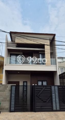 Ready to Use! Luxury House LT 140m2 Desain Modern di Sunter Ready to Use! Luxury House LT 140m2 Desain Modern di Sunter