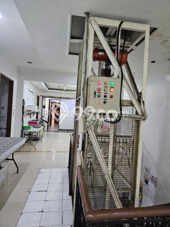 Dijual! Gudang di Sunter Jakarta Utara LT 339m2 / LB 500m2 Kawasan Strategis Dijual! Gudang di Sunter Jakarta Utara LT 339m2 / LB 500m2 Kawasan Strategis