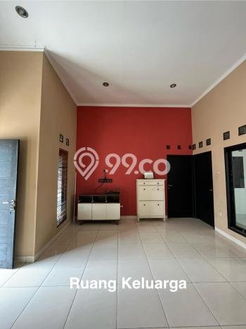 Rumah Luas Asri 3 KT Siap Pakai di Bintaro Tangerang Selatan Rumah Luas Asri 3 KT Siap Pakai di Bintaro Tangerang Selatan