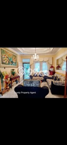 Hunian Mewah Dijual LT 570m2 di Kebayoran Lama, Jakarta Selatan Hunian Mewah Dijual LT 570m2 di Kebayoran Lama, Jakarta Selatan