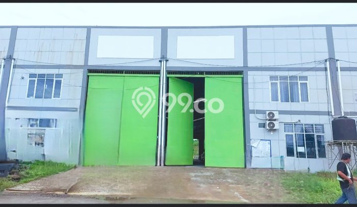 For Rent Gudang di Balikpapan Utara, Luas 1320m², Area Berkembang For Rent Gudang di Balikpapan Utara, Luas 1320m², Area Berkembang