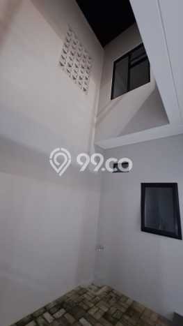 Rumah Luxury Modern Tanpa Renovasi di Bintaro Tangerang Selatan Rumah Luxury Modern Tanpa Renovasi di Bintaro Tangerang Selatan