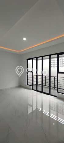 Ready to Use! Premium House LT 180m2 Desain Modern di Bintaro Ready to Use! Premium House LT 180m2 Desain Modern di Bintaro