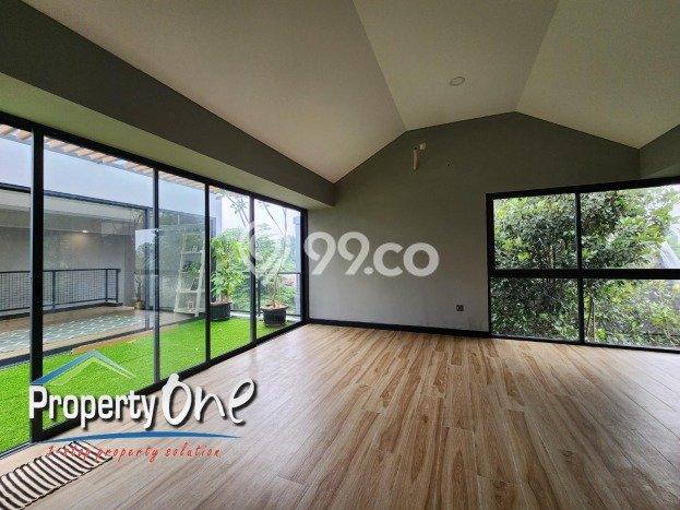 Dijual Rumah Premium dengan Fasilitas Sekitar Komplit di BSD, Tangerang Selatan Dijual Rumah Premium dengan Fasilitas Sekitar Komplit di BSD, Tangerang Selatan